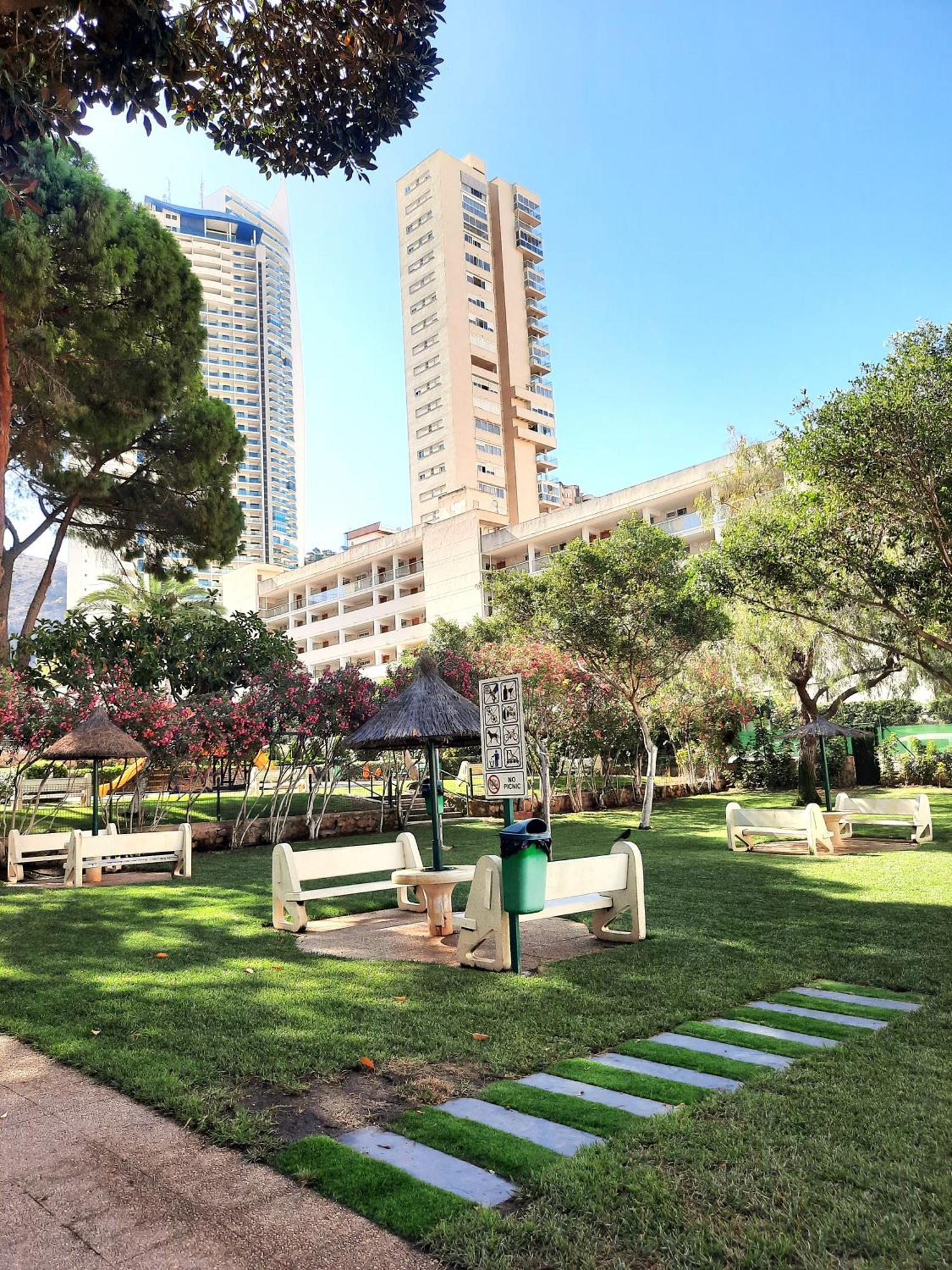בנידורם Playmon Holiday Apartment מראה חיצוני תמונה
